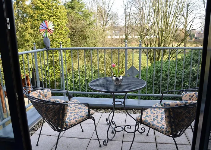 公寓 Appartementhaus Dr Domberg 1 *